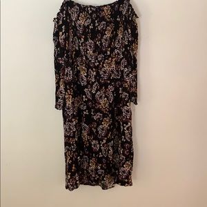3/4 sleeve knee length off the shoulder dress